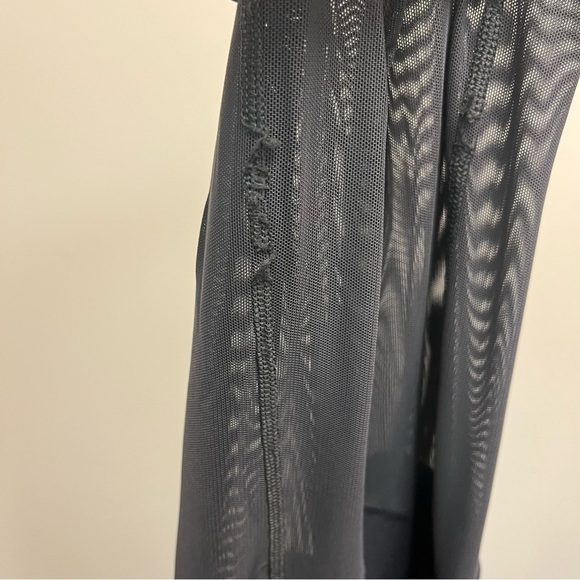 lululemon athletica Gray Leggings - Picture 11 of 12